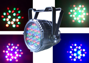 Las latas al aire libre del par de la prenda impermeable de la iluminación del par 36 x 3W RGB del alto lumen LED para el partido del concierto muestran luces del par
