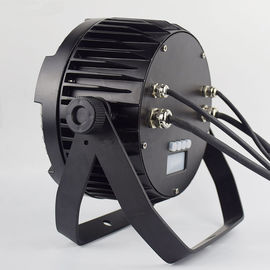 La etapa llevada al aire libre a todo color del par se enciende con control de la voz DMX512/automotor