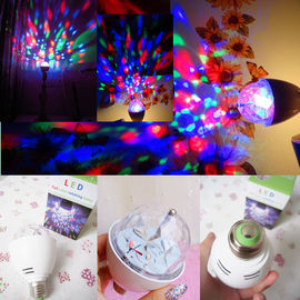 Exprese la bola giratoria mágica cristalina del RGB de las luces de la etapa del disco de 3W que controla
