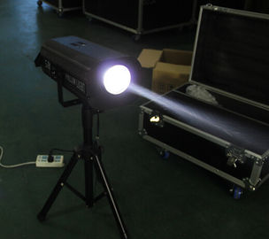 La luz del punto del perfil del alto brillo 7R 230w sigue la luz de la pista del estudio del punto