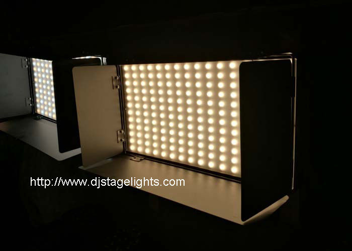 ahorro de la energía video del panel de la lámpara del estudio de los colores LED de 110w 3000k-6500k Dmx dos
