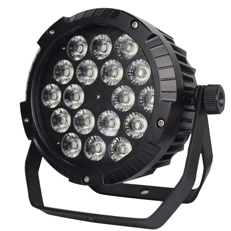 La etapa llevada al aire libre a todo color del par se enciende con control de la voz DMX512/automotor