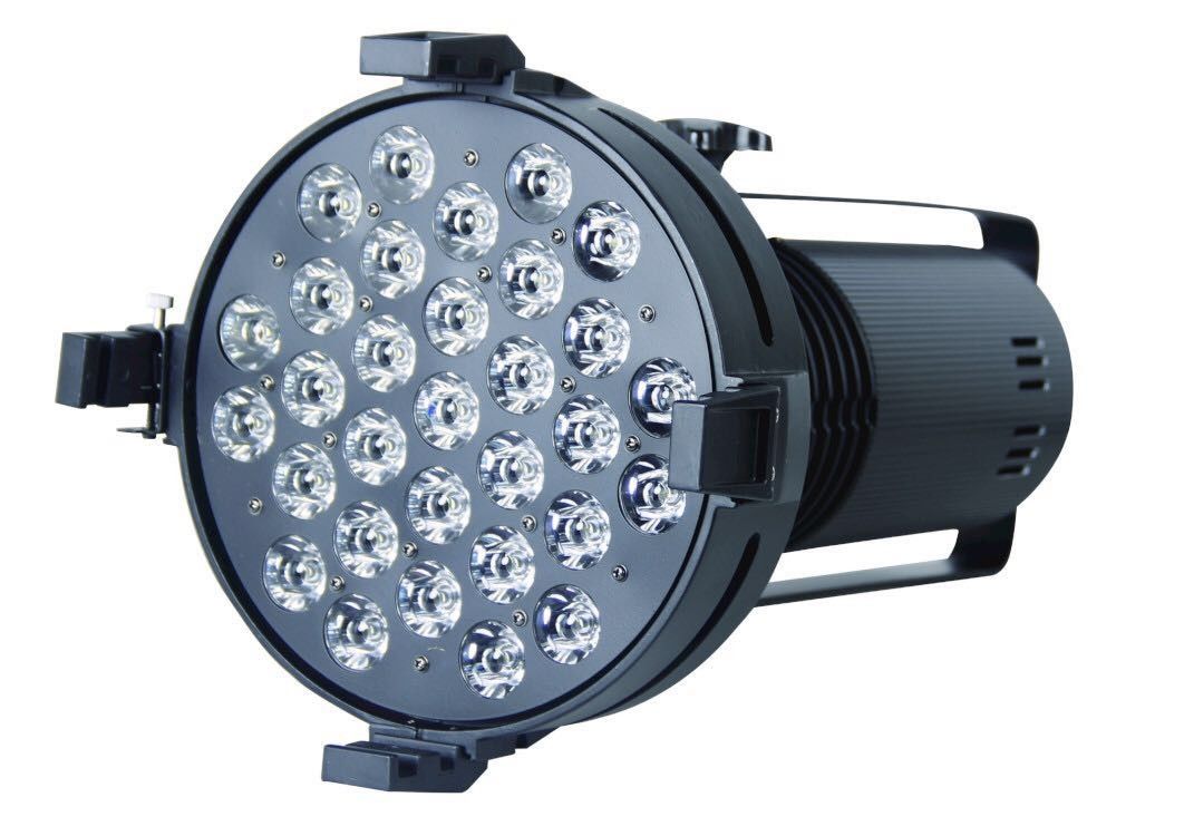 31 * la iluminación blanca ultra brillante de la etapa del teatro de 10W 7200k/llevó la luz auto de DMX para la exposición